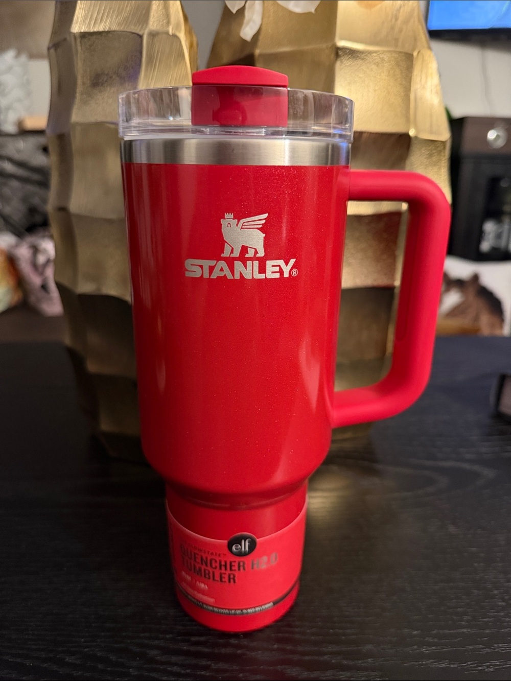 NEW With straw. Stanley Red Insulated Travel Mug with Handle and Clear Lid